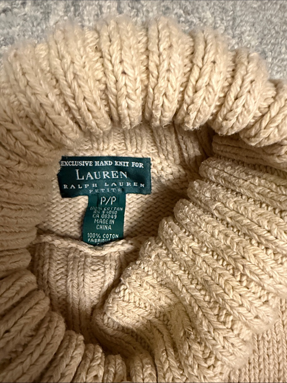 Vintage Lauren Ralph Lauren Beige Turtleneck Sweater with Dog Motif - Picture 2 of 5